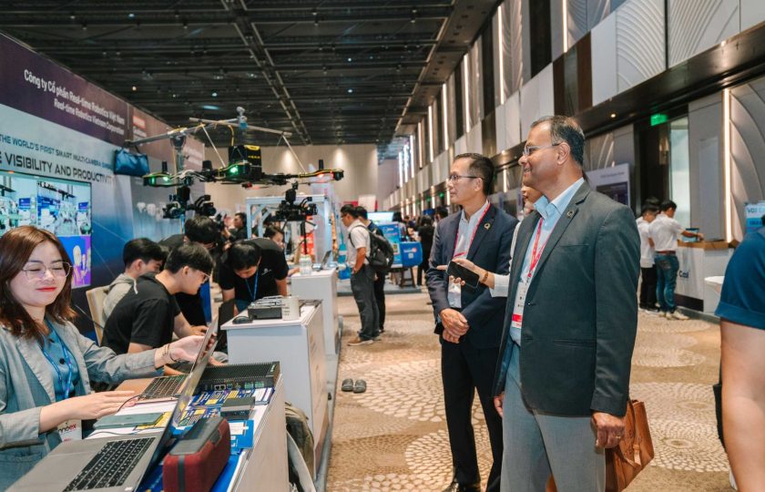 a-diverse-range-of-innovative-tech-products-appeared-at-innoex-2024